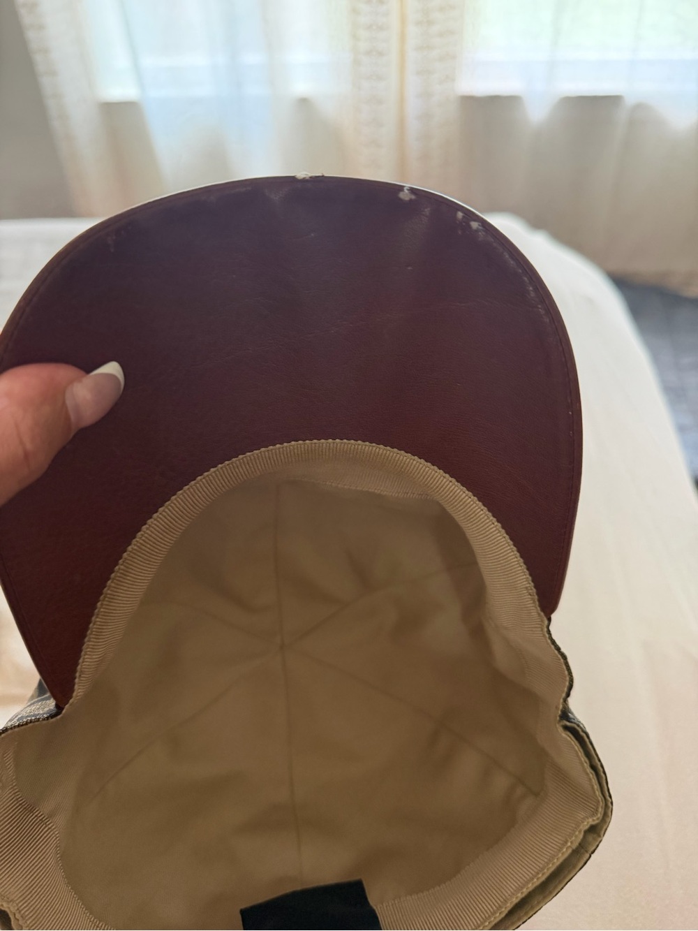 Fendi Reversible Monogram & Beige Cap - Brown/Tan - Picture 5 of 11